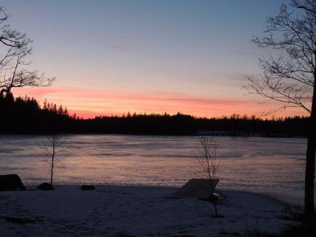 sunset-with-ice